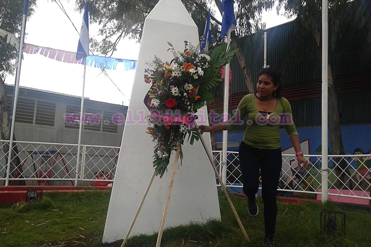 Conmemoran a héroes y mártires del barrio San José Oriental