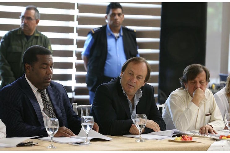 Autoridades nicaragüenses se reúnen con invitados y expertos electorales