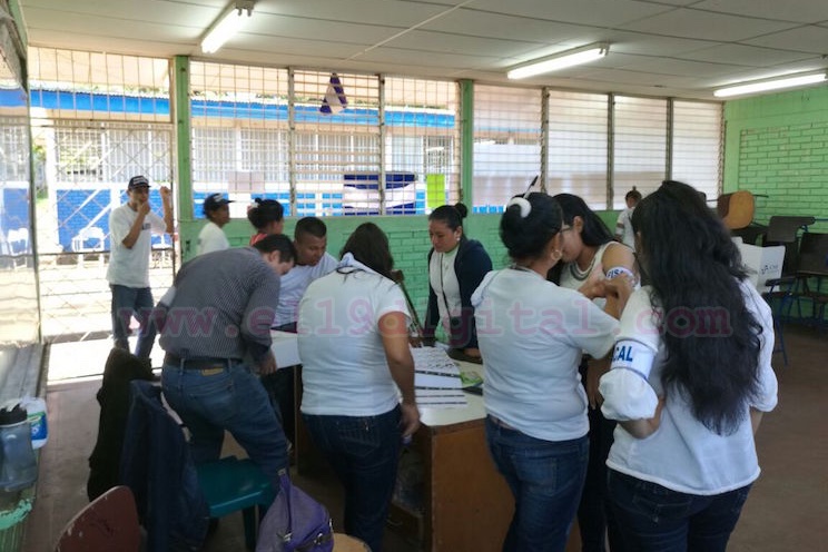 Aperturan Centros de Votación en Managua