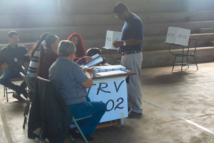 En paz y tranquilidad dio inicio en proceso electoral en Carazo