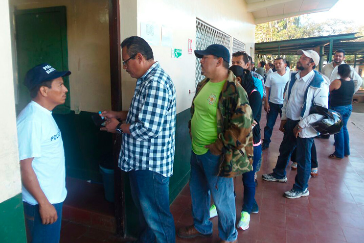 En paz y tranquilidad dio inicio en proceso electoral en Carazo