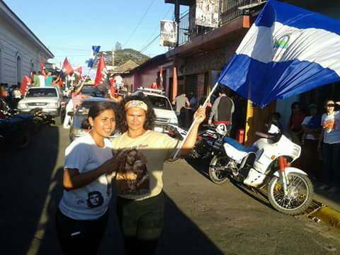 Carazo celebra la victoria del Pueblo Presidente
