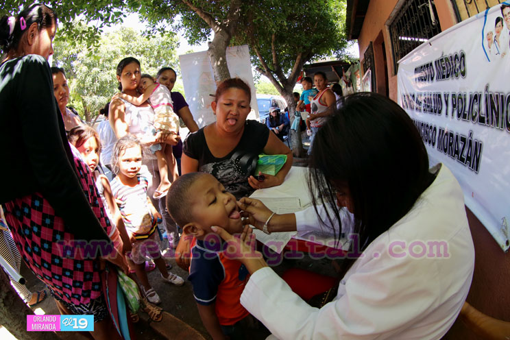 Clínicas móviles siguen llevando la salud a la población