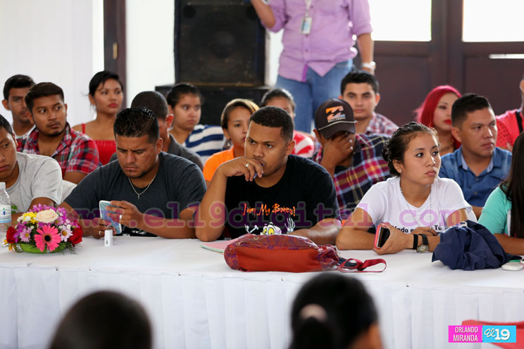 Consejo Nacional de Juventud rinde homenaje al Comandante Carlos Fonseca Amador