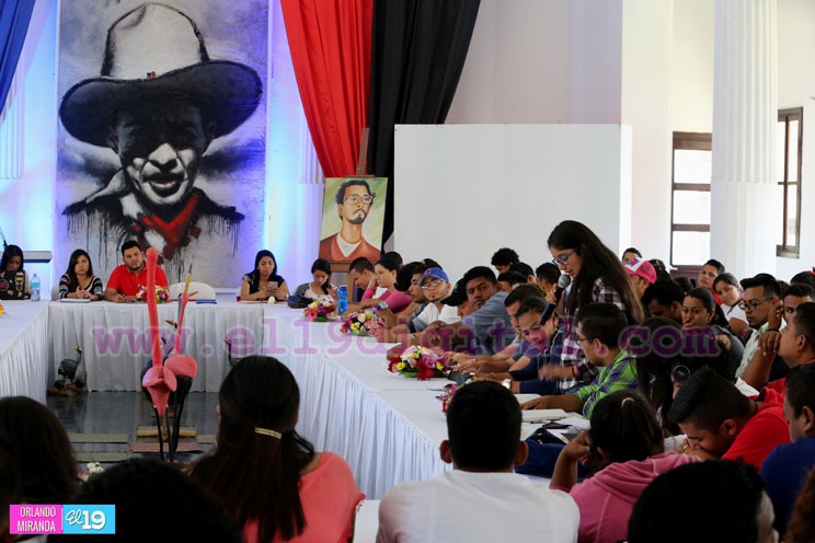 Consejo Nacional de Juventud rinde homenaje al Comandante Carlos Fonseca Amador