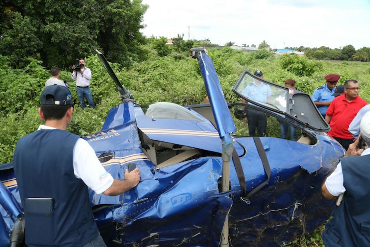 Helicóptero se ve forzado a aterrizar de emergencia en Managua 