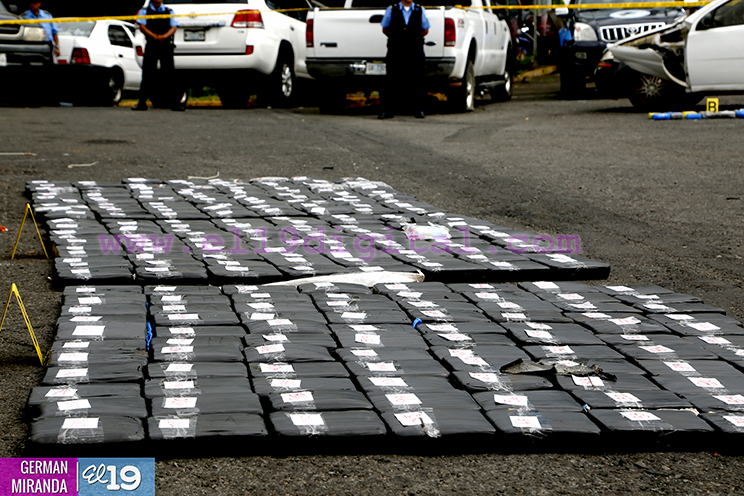 Policía Nacional ejecuta dos fuertes golpes contra el narcotráfico internacional