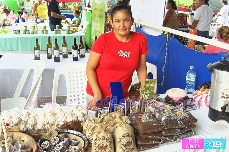 El café, poderoso energizante que podés llevar en el cuello