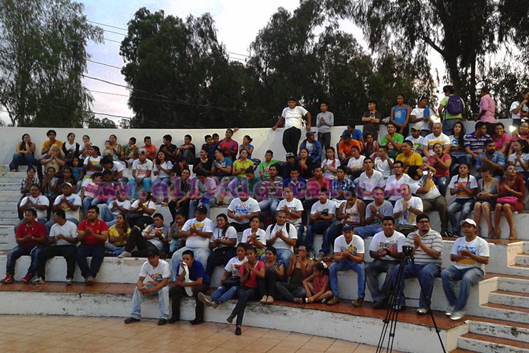 Jóvenes de Managua celebran con música los Tiempos de Victoria