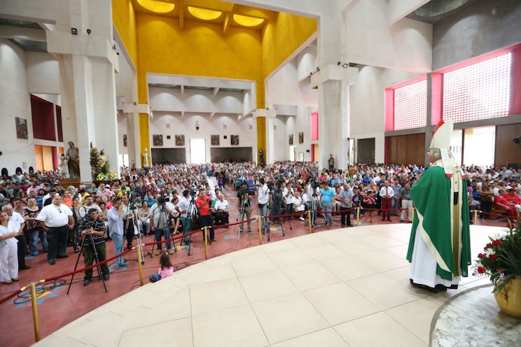 Cardenal Leopoldo Brenes preside Solemne Eucaristía de Clausura del Año de la Misericordia 