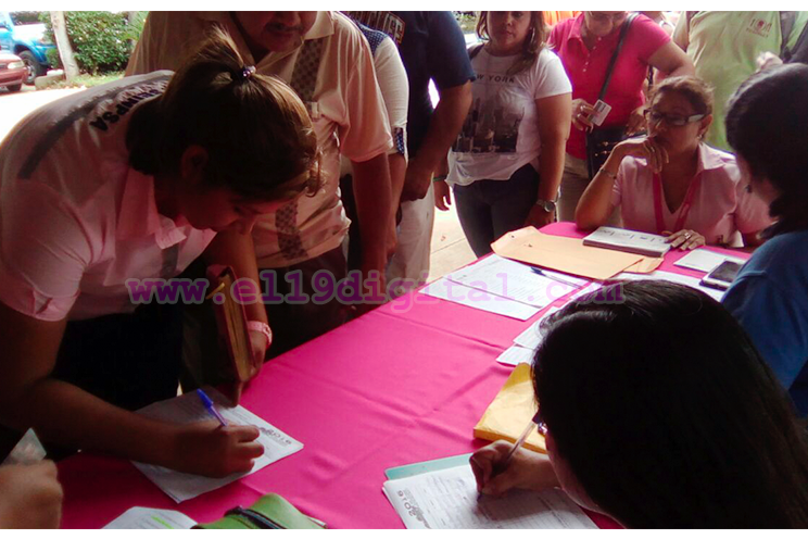 Entregan bonos a empresarios turísticos de Managua