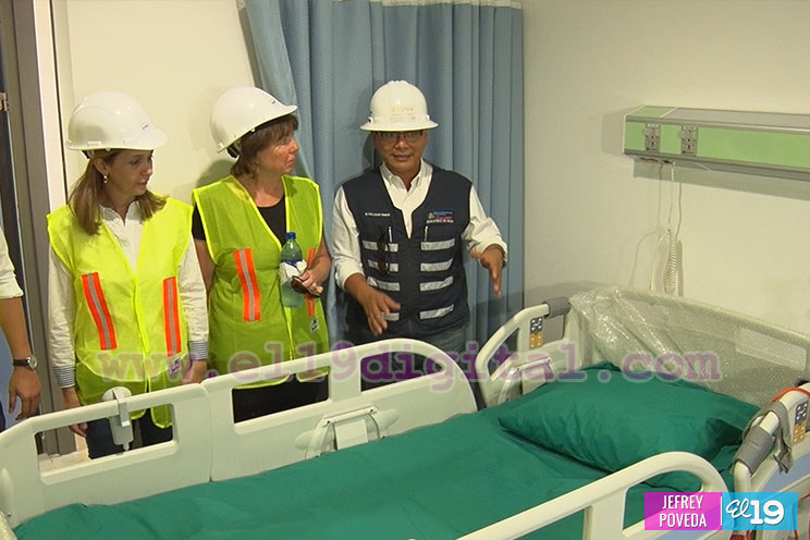 Visitan construcción del Hospital Occidental para evaluar impacto social