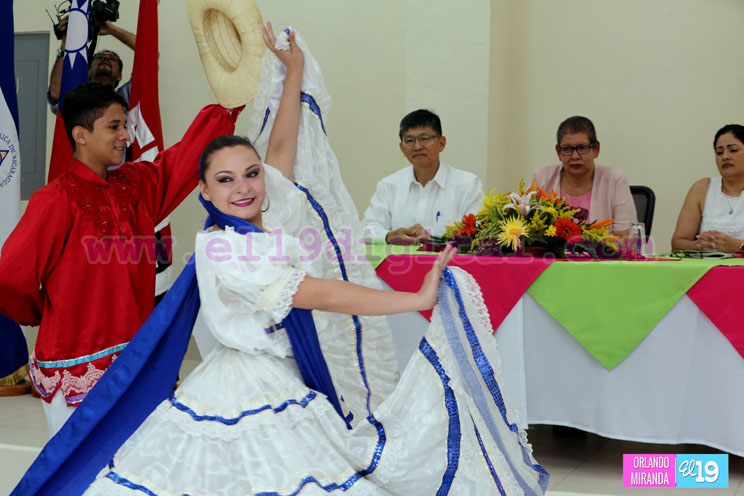 Gobierno firma acta de cooperación con China Taiwán para fortalecer Programa Usura Cero