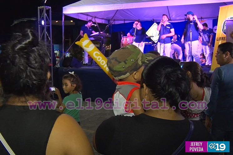 Inician Noches de Compras en Centro Comercial Managua