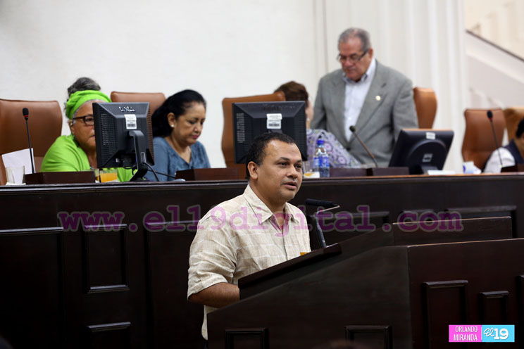 Gobiernos Regionales del Caribe brindan informe anual a Asamblea Nacional