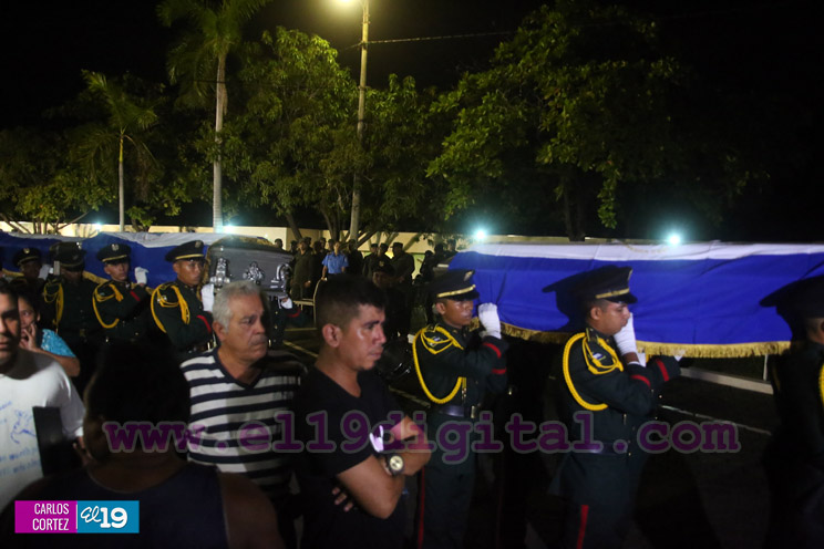 Ejercito rinde homenaje póstumo a cadetes fallecidos en cumplimiento del deber