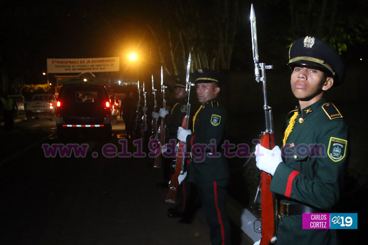 Ejercito rinde homenaje póstumo a cadetes fallecidos en cumplimiento del deber