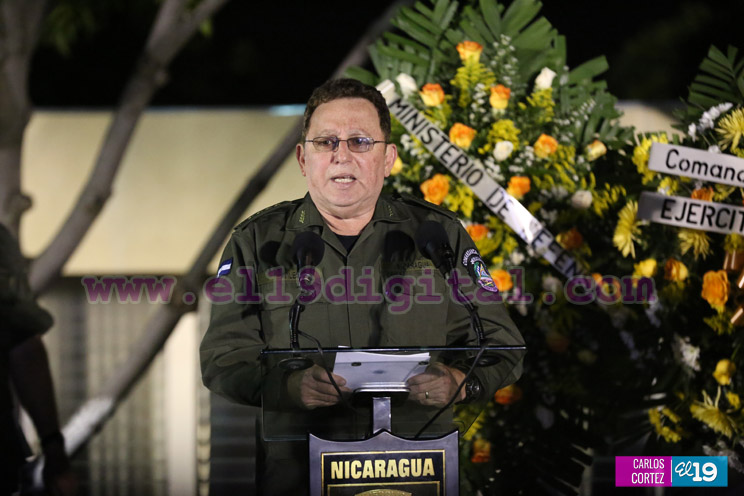 Ejercito rinde homenaje póstumo a cadetes fallecidos en cumplimiento del deber