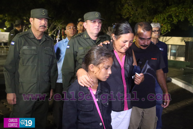 Ejercito rinde homenaje póstumo a cadetes fallecidos en cumplimiento del deber