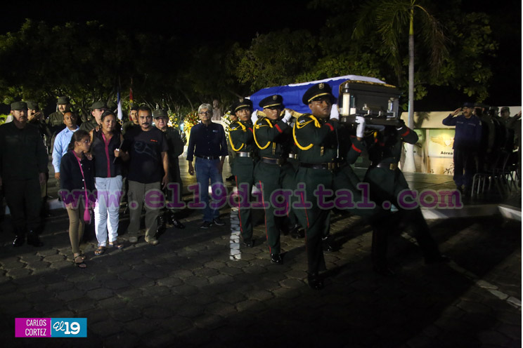 Ejercito rinde homenaje póstumo a cadetes fallecidos en cumplimiento del deber