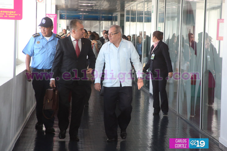 Delegación Parlamentaria de Costa Rica arriba a Nicaragua