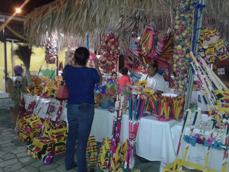 Productos tradicionales de la Gritería a disposición de promesantes en Feria de Economía Familiar