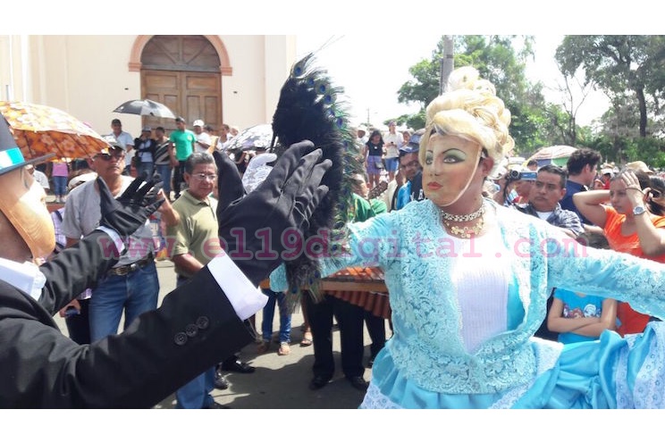 Masaya amanece inundada de sus tradicionales bailes folklóricos 