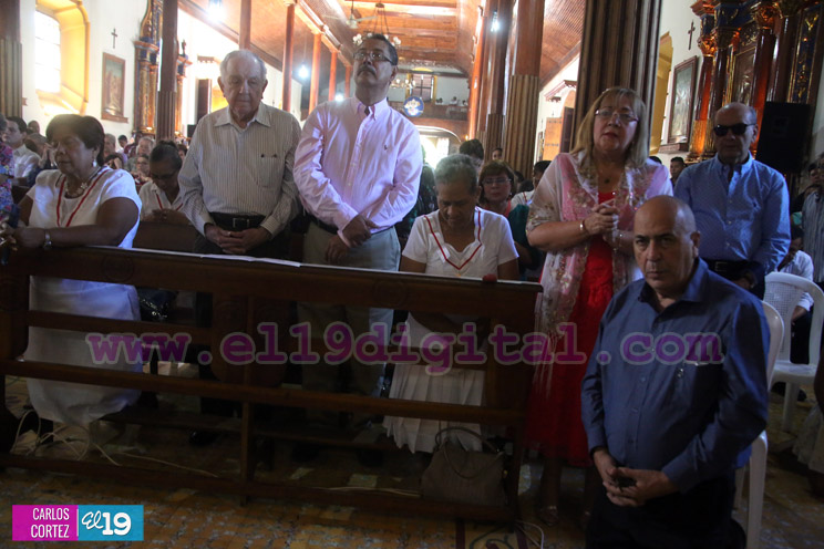 Celebran 25 años de vida sacerdotal de Monseñor Rodrigo Urbina, párroco de la Basílica de El Viejo