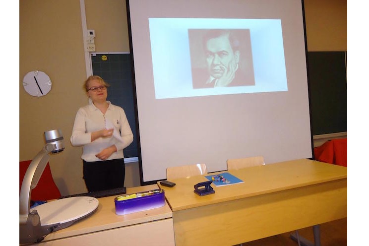 Poeta niña finlandesa traduce a Rubén Darío