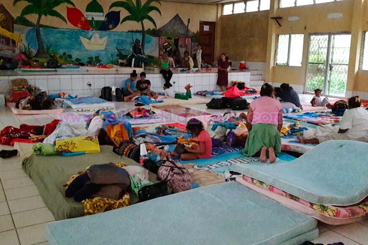 Familias de El Bluff bien protegidas en albergue de La Normal 8 de Octubre 
