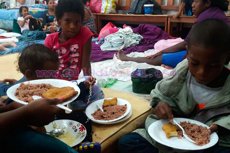Familias de El Bluff bien protegidas en albergue de La Normal 8 de Octubre 
