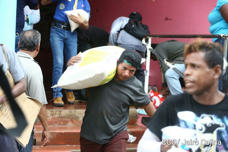 Llega dotación de alimentos para albergues de Bluefields