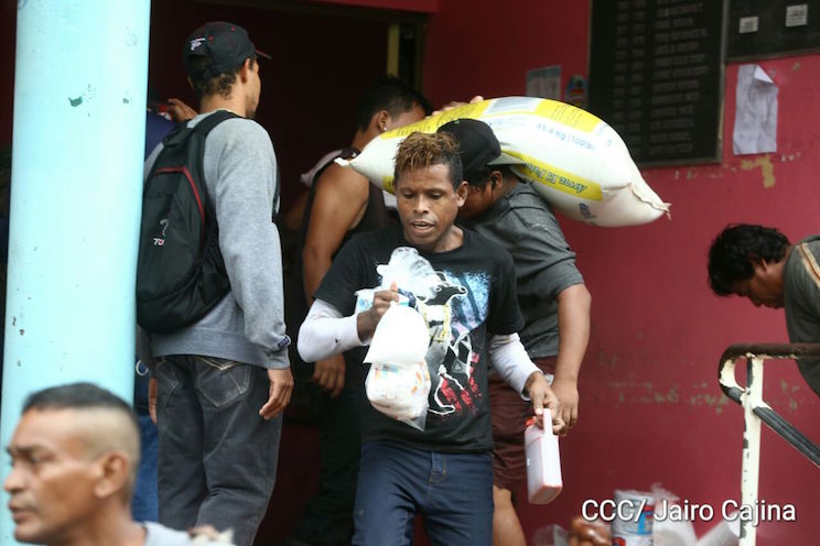 Llega dotación de alimentos para albergues de Bluefields