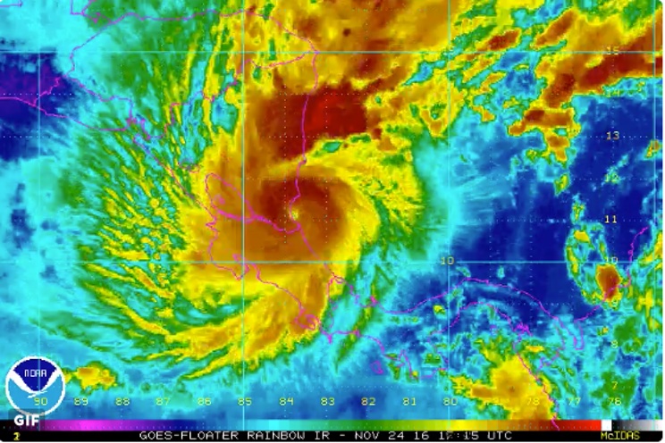 Ojo del Huracán Otto toca territorio nicaragüense con vientos de 175km/h (+GRÁFICOS)