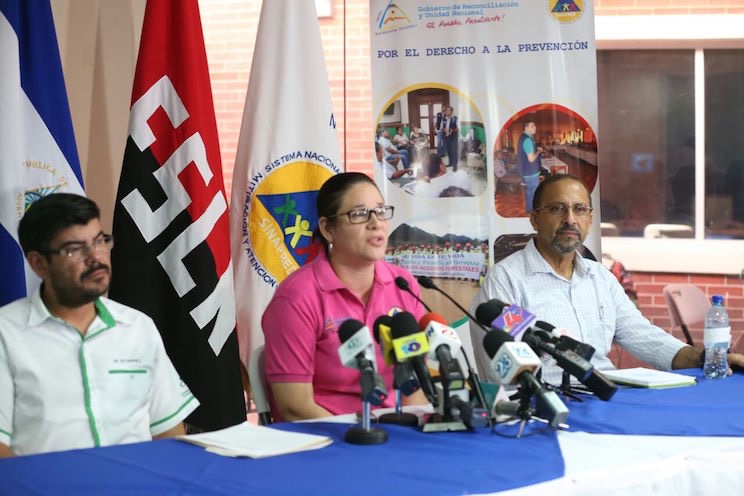 SINAPRED recibe donativo de víveres de la Compañia Cervecera de Nicaragua