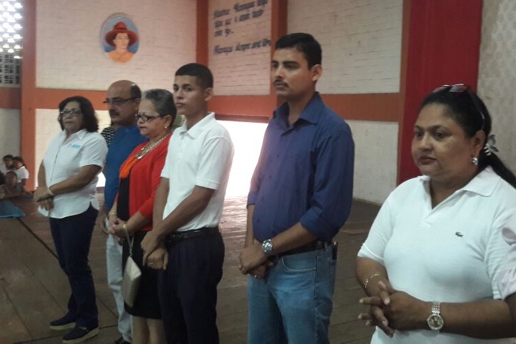 Entregan Bono de Bachillerato en Chinandega