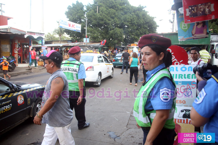 Policía Nacional desarrolla Plan Parada y Terminales Seguras