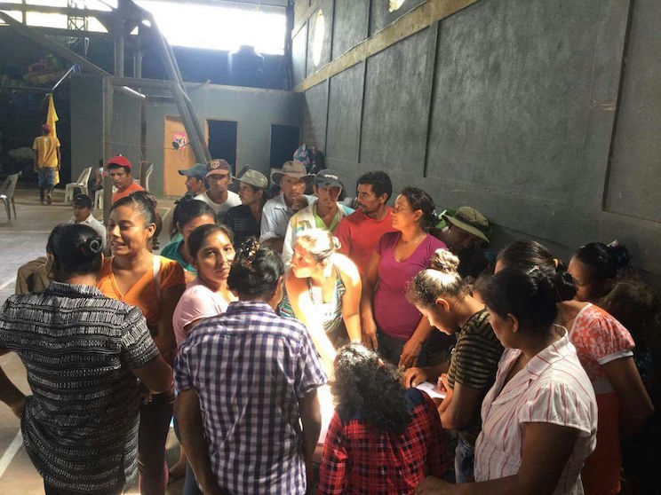 Gobierno Sandinista mantiene acompañamiento a las Familias Afectadas por el Huracán Otto en Cárdenas, Rivas