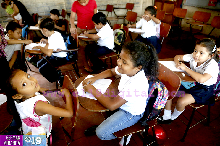 Reanudan evaluaciones escolares en la capital