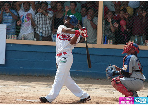 COSTA CAMPEÓN!