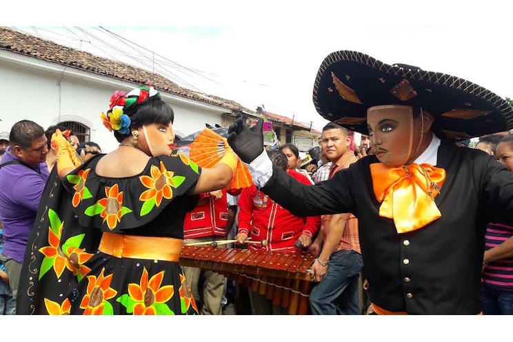 Masaya celebra el Domingo de Apante con bailes folklóricos y de negras