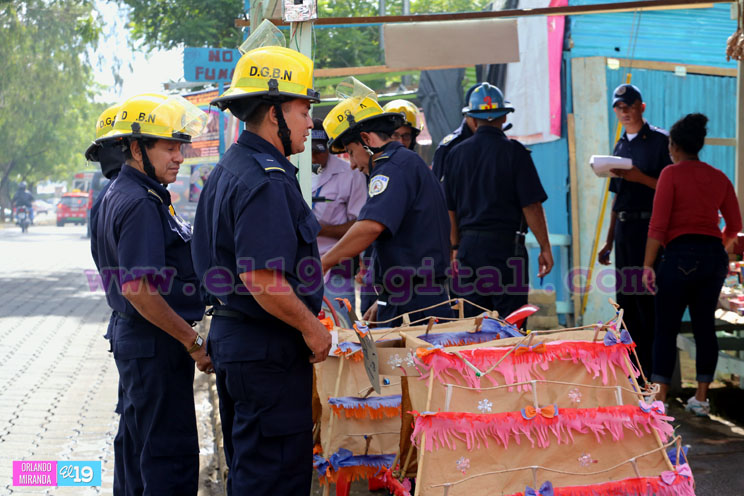 Bomberos continúan inspeccionando puestos de pólvora