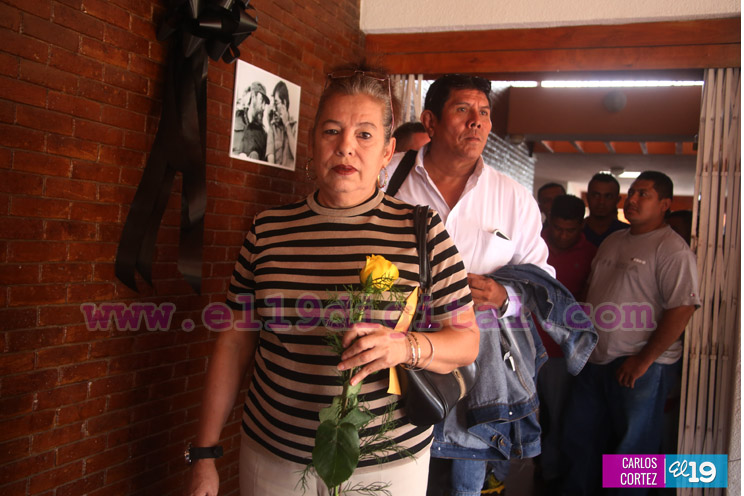 Halleslevens: A Fidel los revolucionarios lo tenemos alumbrándonos todavía, dándonos luz