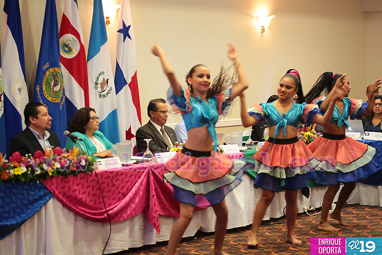 Nicaragua comparte excelentes proyectos de Cultura y Educación con países de la región