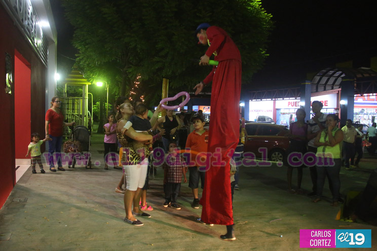 Centro Comercial Managua continúa celebrando Noches de Compras