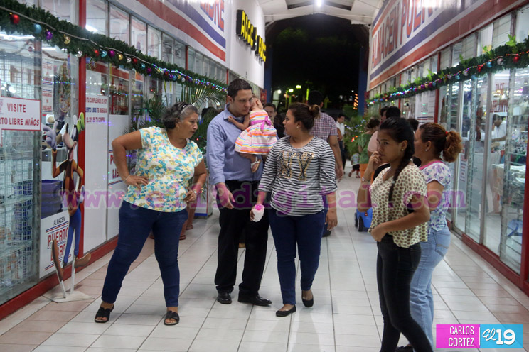 Centro Comercial Managua continúa celebrando Noches de Compras