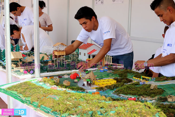 Expo Ciencia Nacional es desarrollada en la capital
