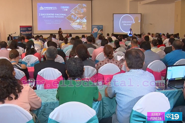 Tecnológico Nacional promueve encuentro con centros privados