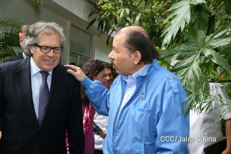Presidente Daniel y Compañera Rosario se reúnen con el Secretario General de la OEA, Luis Almagro