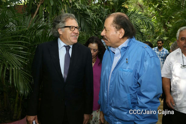 Presidente Daniel y Compañera Rosario se reúnen con el Secretario General de la OEA, Luis Almagro
